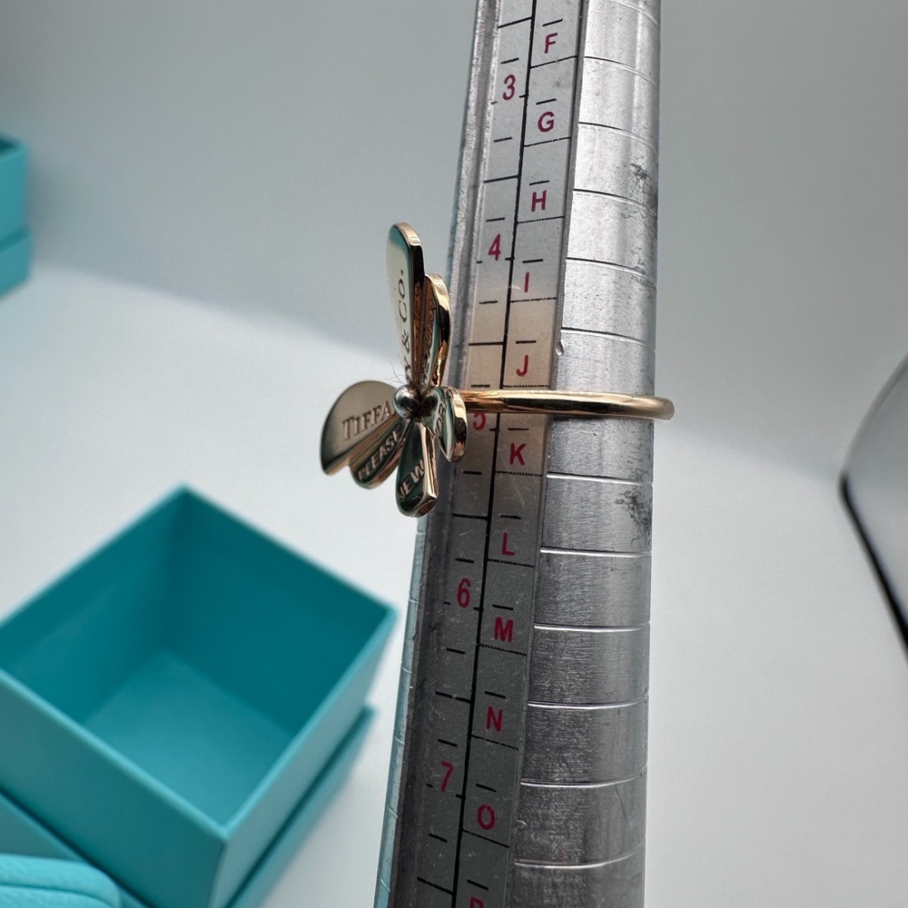 Tiffany & Co. New love bug butterfly size 5 18kt rose gold & 925 sterling silver - Picture 12 of 13